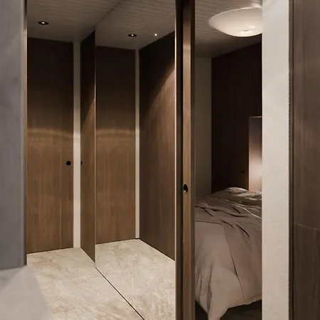 North Solace 22d By Hilla *